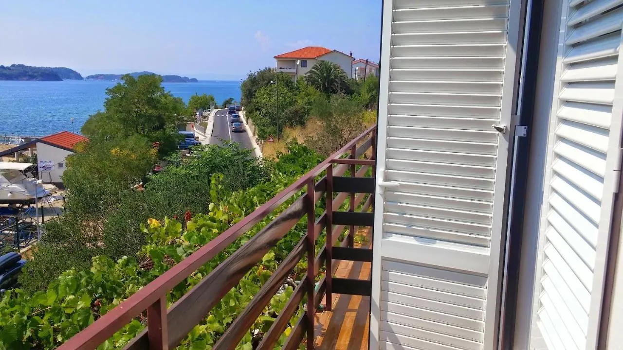 Apartments Bojana Rab Rab Island 0*, Supetarska Draga